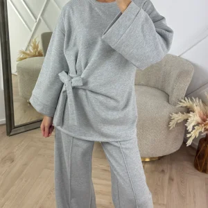 Two-Piece Fleece Soft Sweater Set met Strikdetail