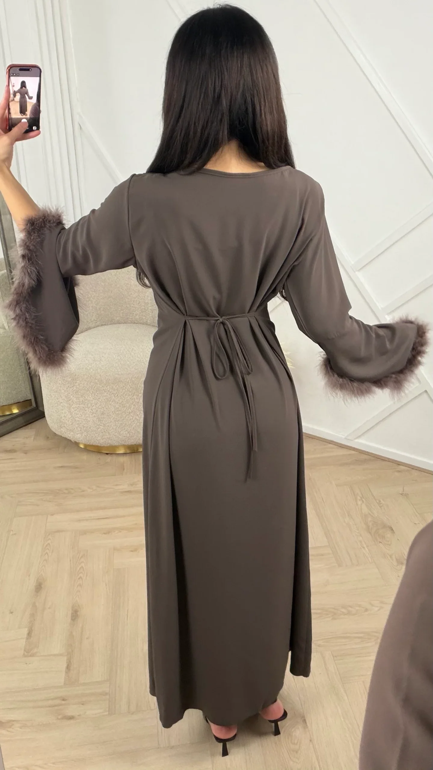 Abaya Maxi Jurk met Feather Manchetten en Taillekoord - Afbeelding 4
