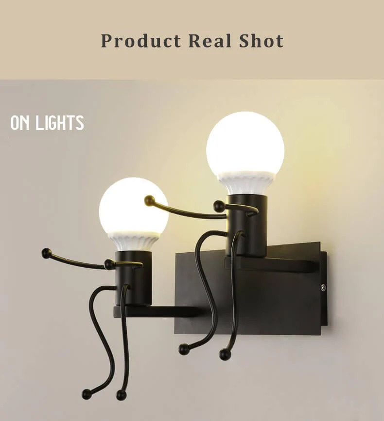 MetaalPro - Stoere Robot Wandlamp van Smeedijzer | Industrieel Design - Afbeelding 7