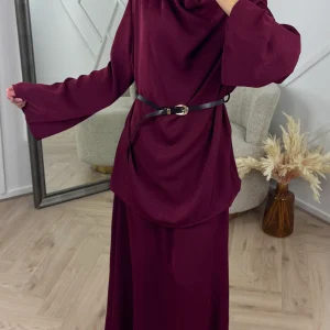 2-Piece Set met Ceintuur en Watervalhals