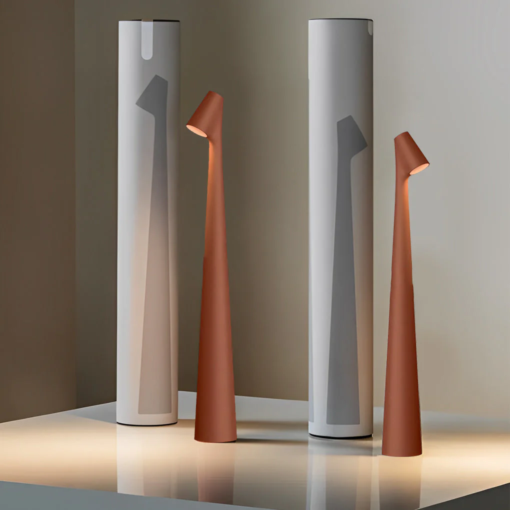 SlimLight - Slanke Conische Tafellamp met Omlaag Gerichte Kop en USB Oplaadbaar Taaklicht | Stijlvolle Verlichting voor Werk- en Woonruimtes - Afbeelding 7