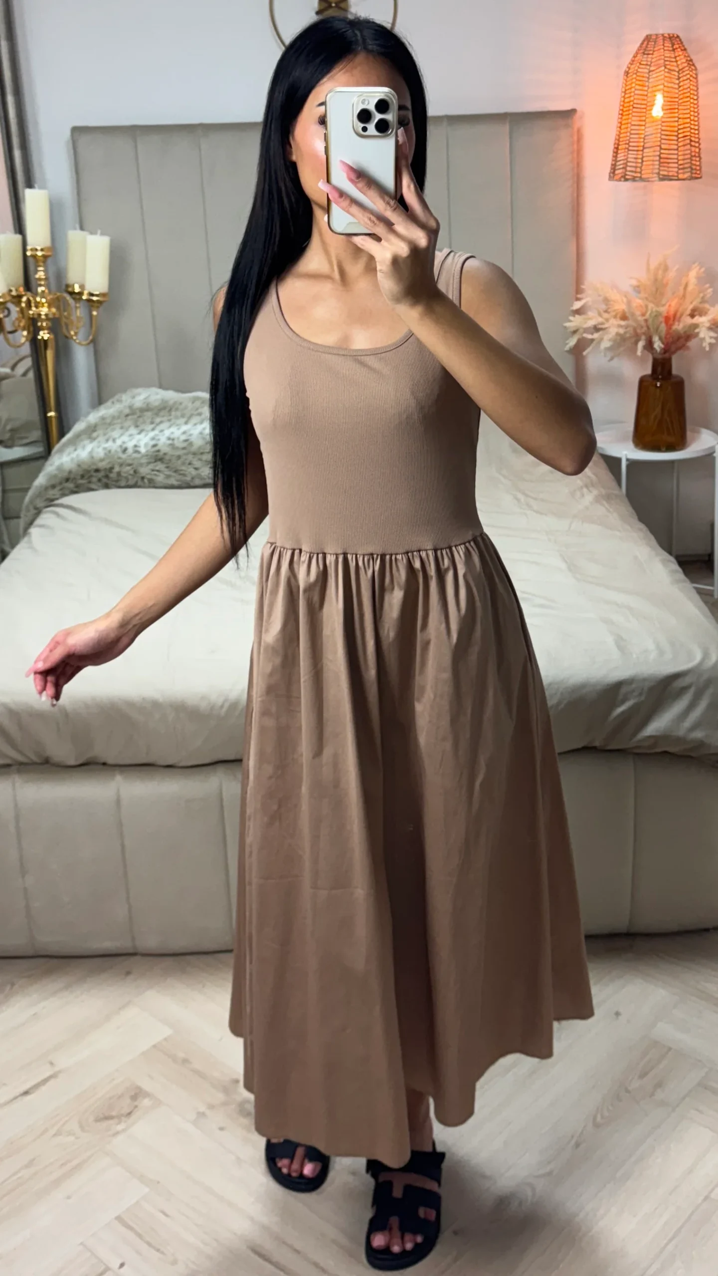 Aansluitende Midi Zomerjurk met Ribstof & Plooien - Afbeelding 3