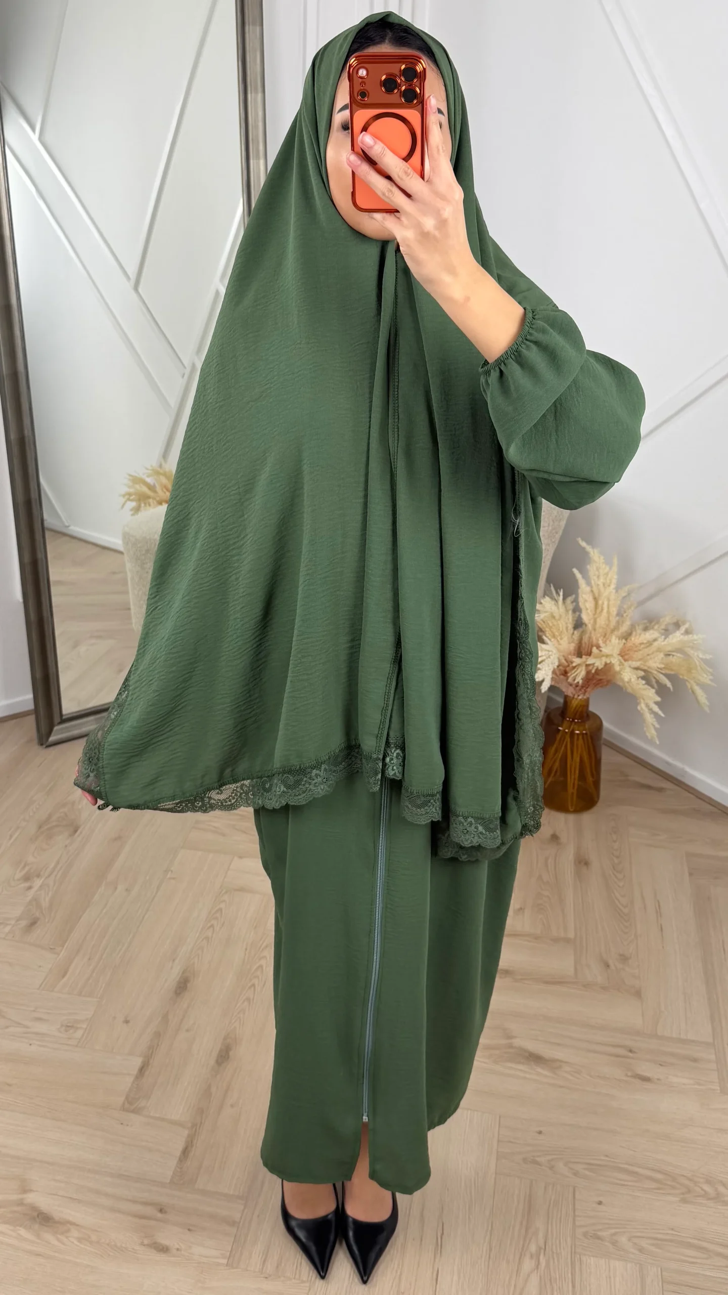 Abaya met aangehechte Khimar en kanten details - Afbeelding 5