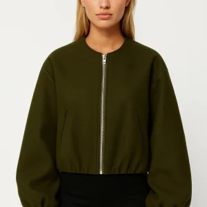 Korte Damesjas | Ritssluiting en Pofmouwen | Strakke Minimalistische Look