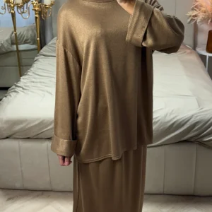 Maxi Two-Piece Set met Rok en Wijde Mouwen