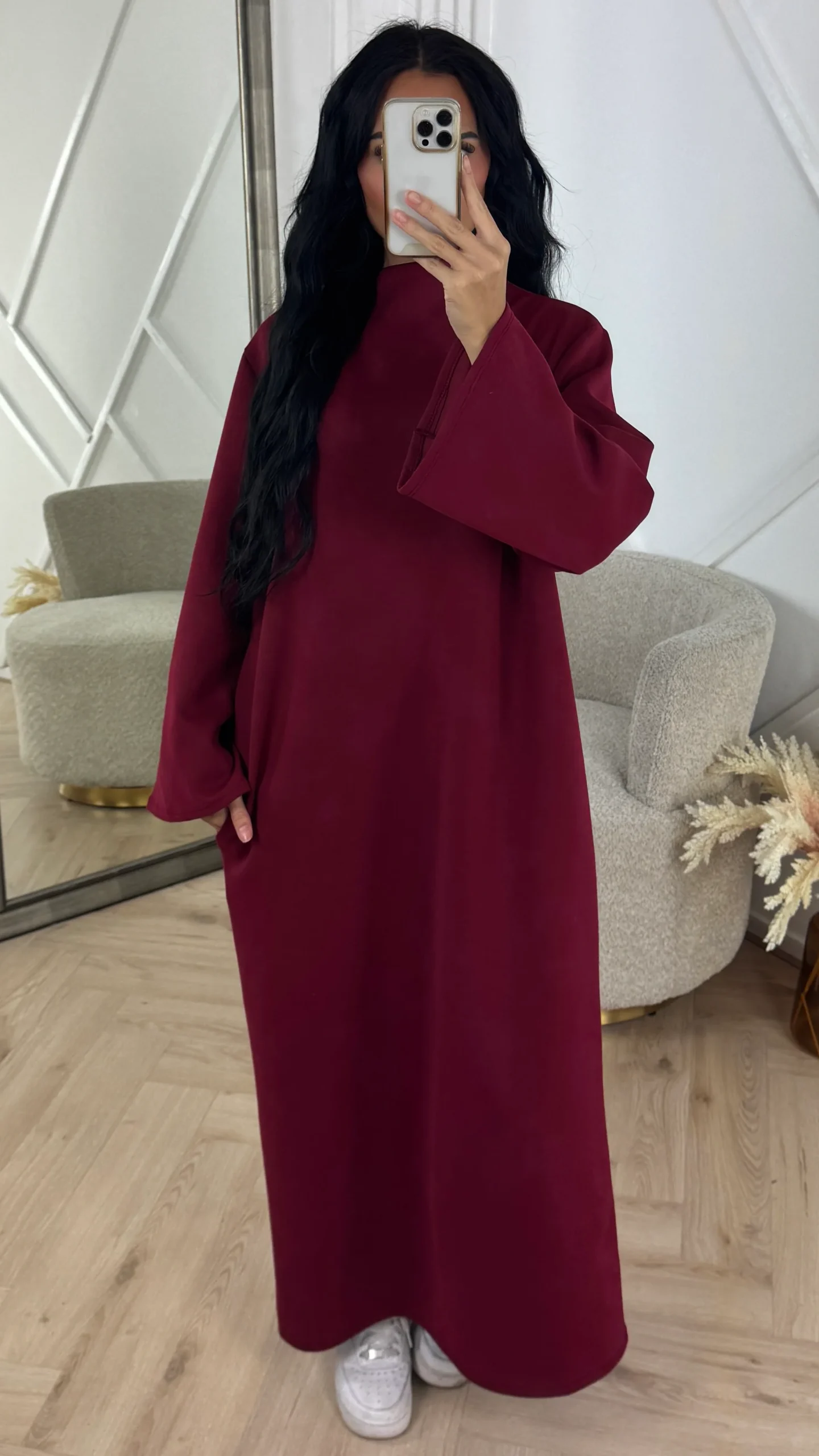 Minimal Maxi Jurk met Wijde Mouwen - Afbeelding 4