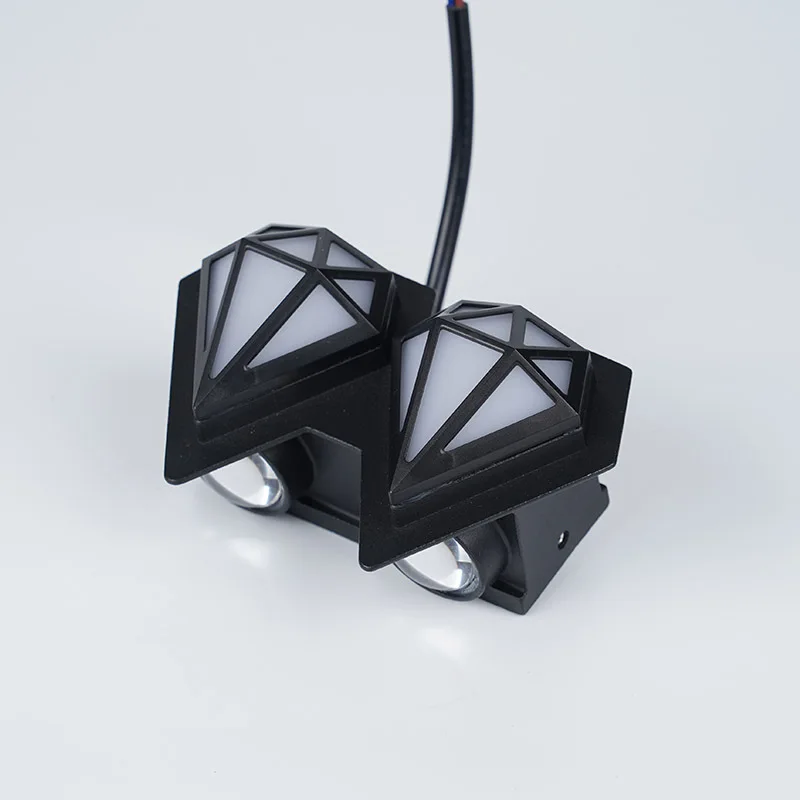 AquaGlow - Waterbestendige Buitenmuurlampen | Weerbestendige Verlichting - Afbeelding 8