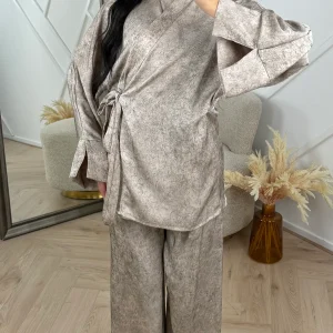 Two-Piece Set met Overslag Top en Wijde Broek