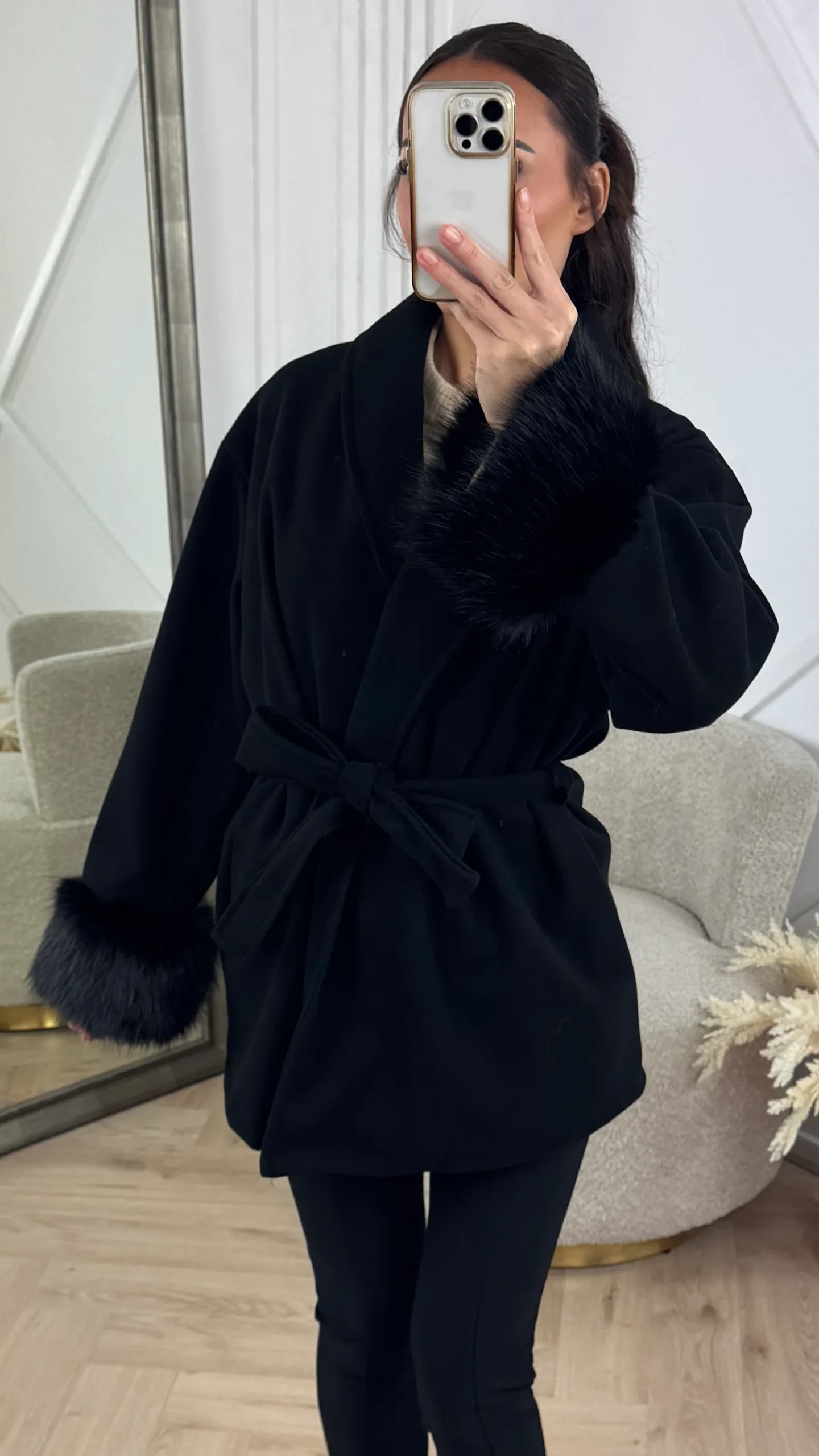 Wrap Coat met Faux Fur Manchetten - Afbeelding 4
