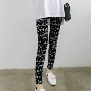 Zwarte legging met tekst 'wake me when it's Friday'