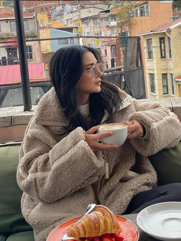 Mara - Stijlvolle en Gezellige Sherpajas van Pluchen Fleece voor Dames - Afbeelding 6