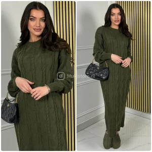Oversized Fully Cable Round Neck Dress 700