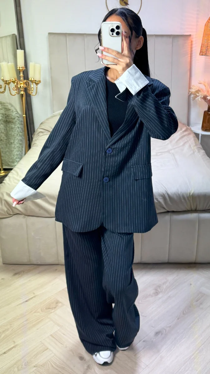 Oversized Stripes Blazer + Pantalon White Sleeve + Taille Detail - Afbeelding 5