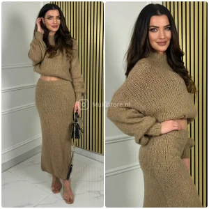 Skirt Set Lana Seam Detail